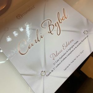BH Cosmetics Carli Bybel Palette